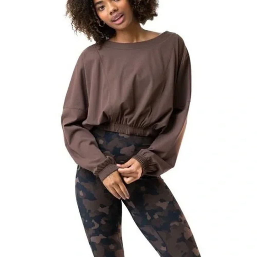 Vitality Balance Athletica Outlander Crew Long Sleeve Top Women's XS Brown